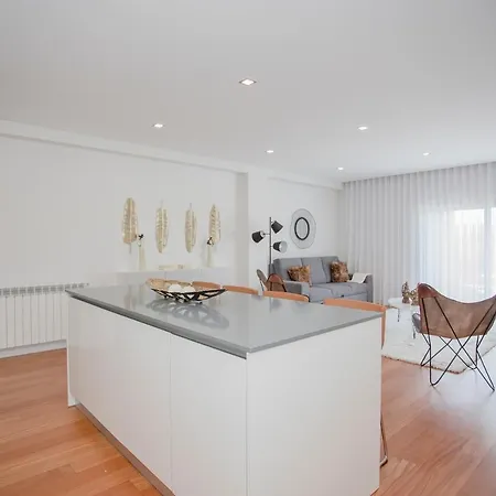 Liiiving In Porto - Luxury River View Apartment