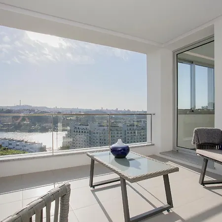 Apartment Liiiving In Porto - Luxury River View *