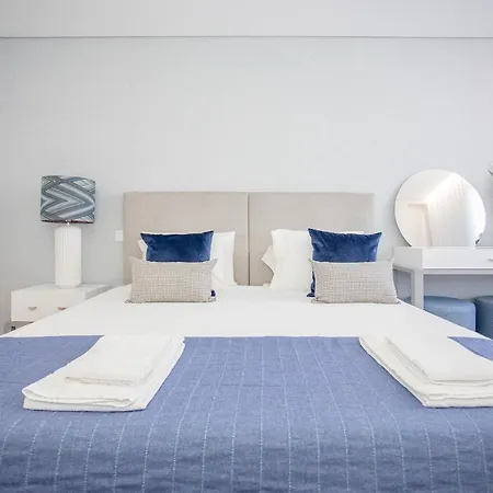 Liiiving In Porto - Luxury River View Valbom (Gondomar)